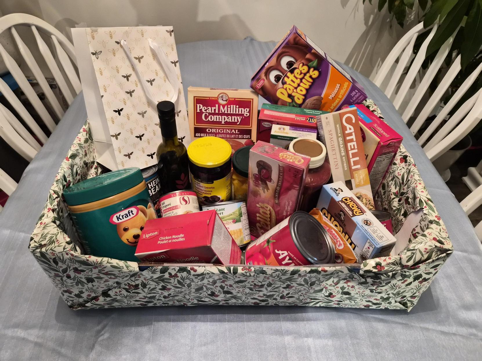 Full Box with 24 items